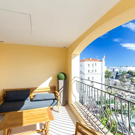 Palais View Apartment Cannes