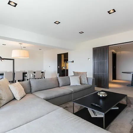 Palais View 公寓